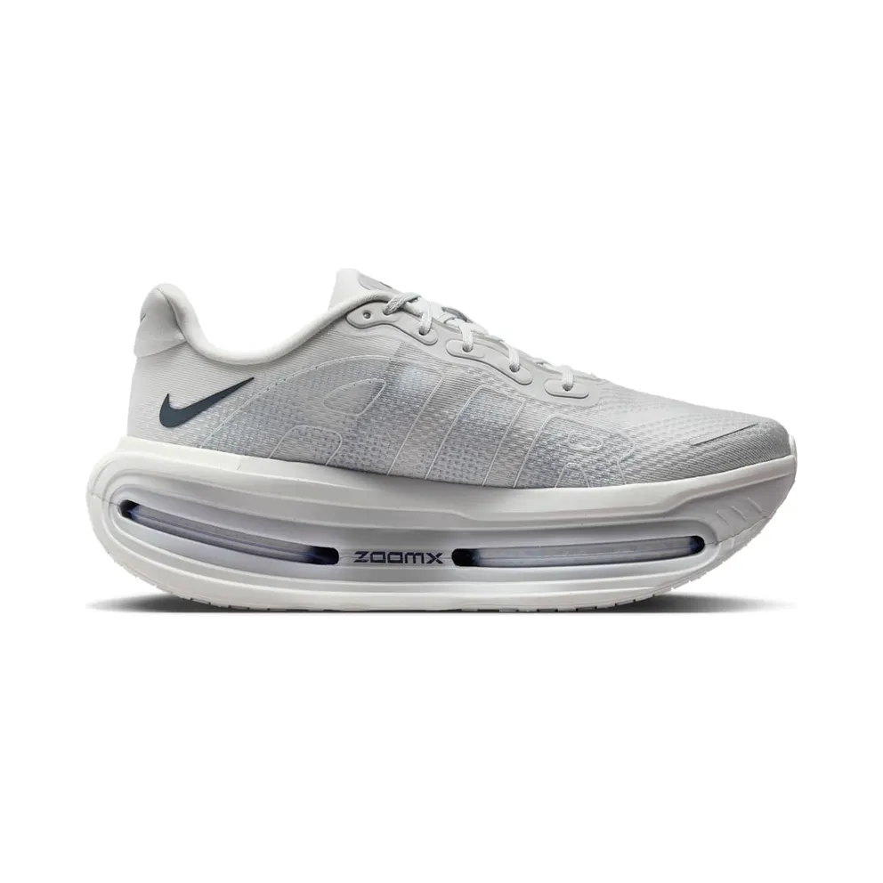Nike Vomero Premium – “Off White / Dark Obsidian / Grey Fog / Wolf Grey / Work Blue / Pure Platinum” (HQ2050-104)