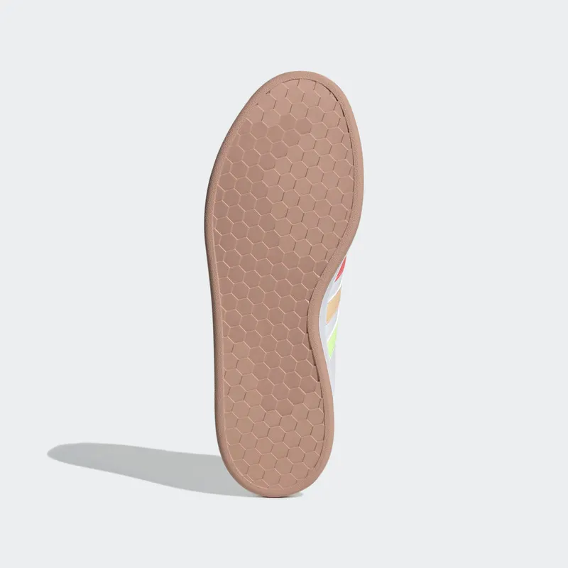 Adidas Grand Court Cloudfoam Lifestyle Court Comfort Pride Cloud White / Semi Turbo / Pulse Amber (GY9400)