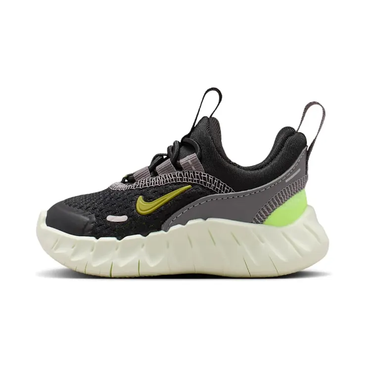 Nike Free Ride “Black / Pencil Point / Volt Ice / Saffron Quartz” (IQ5810-005)