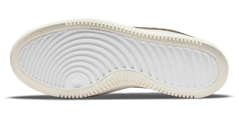 nike-court DO2791-100