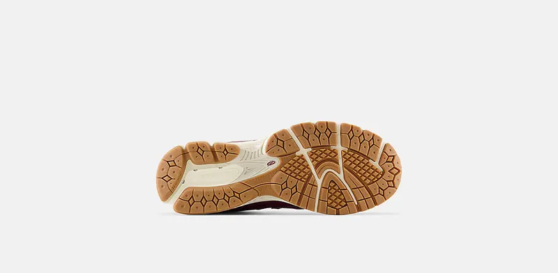 New Balance 2002R (M2002RVH)