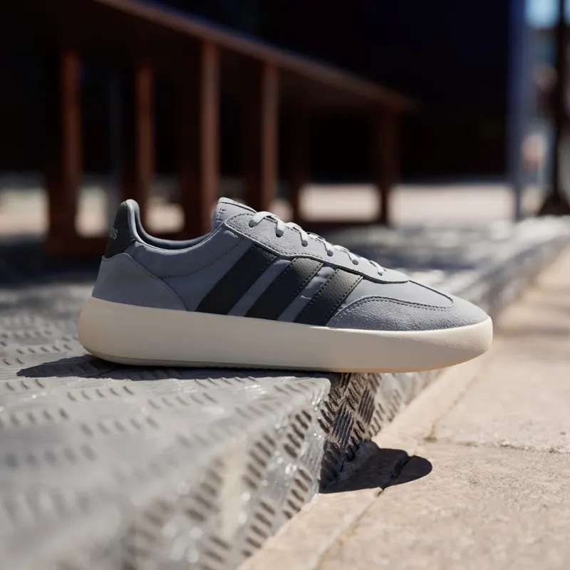 adidas Barreda Decode Grey Three Core Black Grey Two (JR3518)