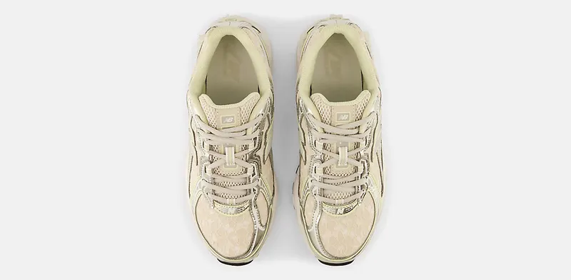 New Balance 740 (W) “Moonbeam” (U7403GR)