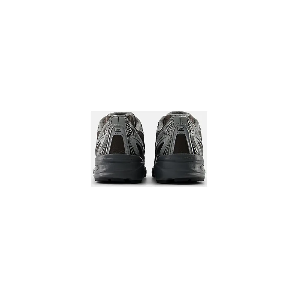 New Balance 740 Black Metallic (U7407YI)