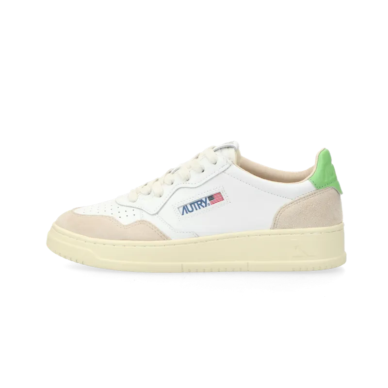 Autry Medalist Low W (leat / suede white / bud green) – AULWLS65
