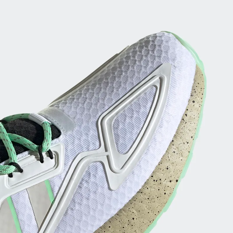 Adidas Star Wars x ZX 2K Boost ‘Mudhorn’ Cloud White/Glory Mint/Core Black (GZ2760)