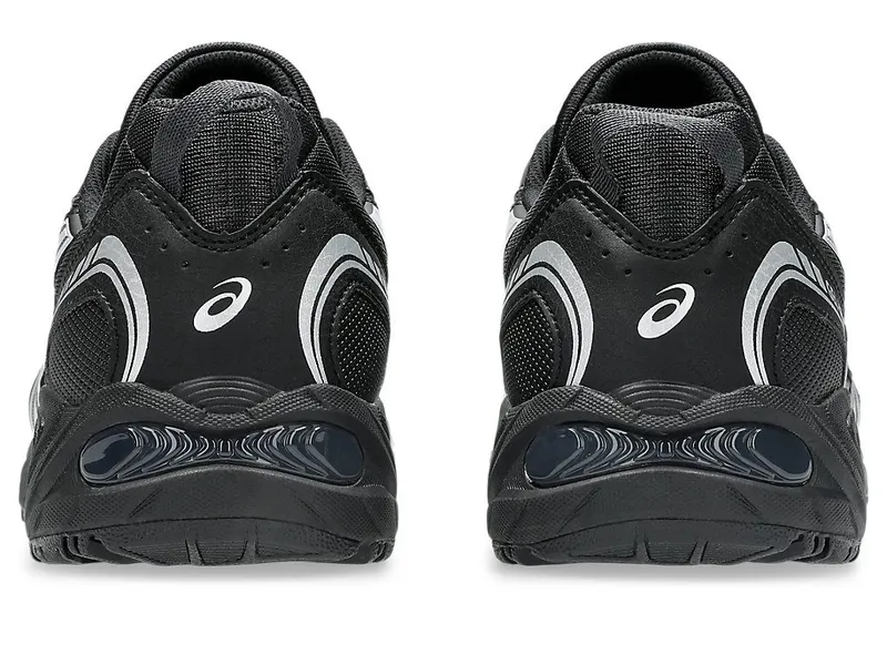 ASICS GEL-VENTX “Black / Pure Silver” (1203B040-001)