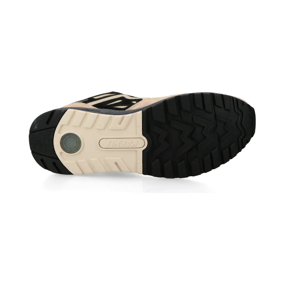 Karhu Legacy 96 (Irish Cream / Jet Black) – F806055