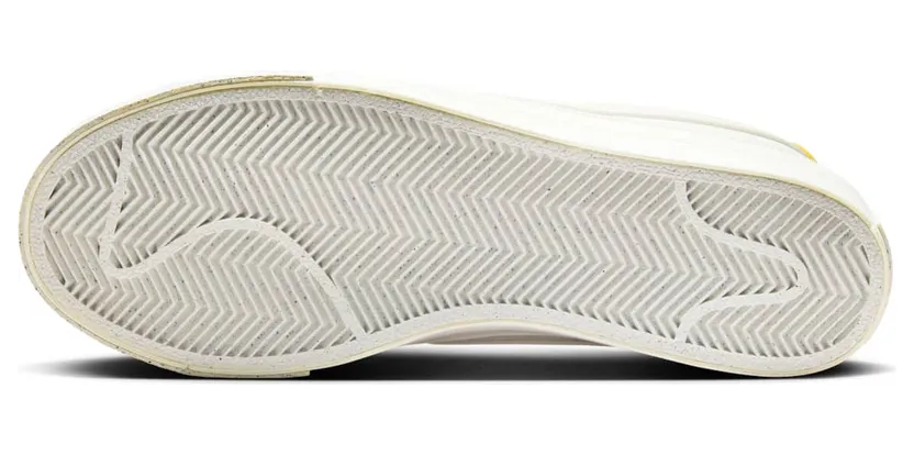 nikecourt DH3161-003