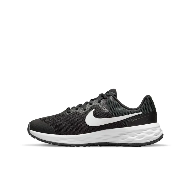 Nike Revolution 6 Older Kids’ Road Running Black 50% Sustainable Materials (DD1096-003)