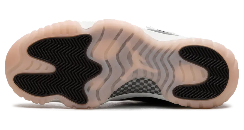 air-jordan-11 AR0715-101