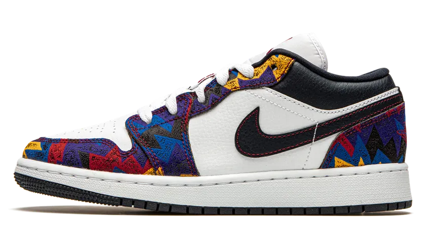 Air Jordan 1 Low SE GS ‘Nothing But Net’ White/Dark Obsidian/Team Red (CZ8657-100)
