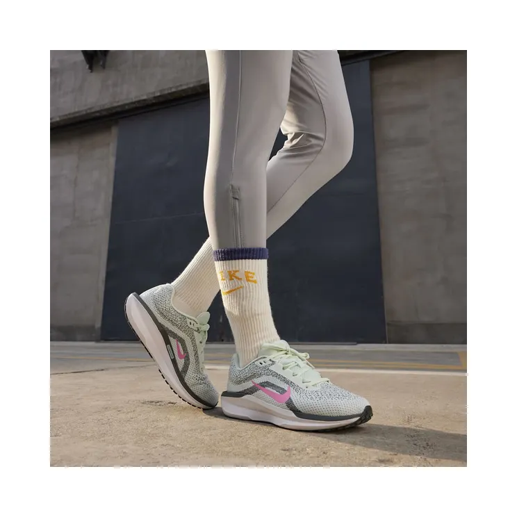 nike-winflo FJ9510-300