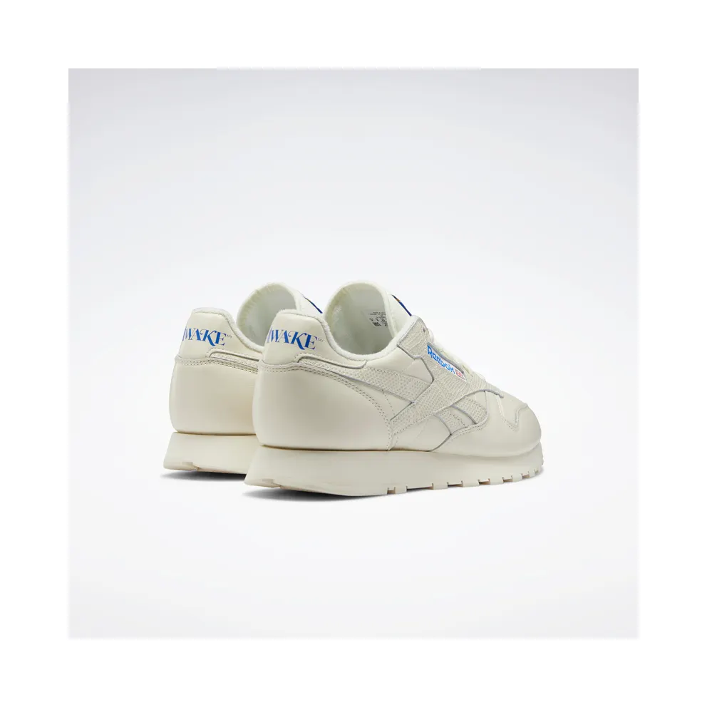 Reebok AWAKE Classic Leather Shoes Chalk / Sandtrap / Sandtrap