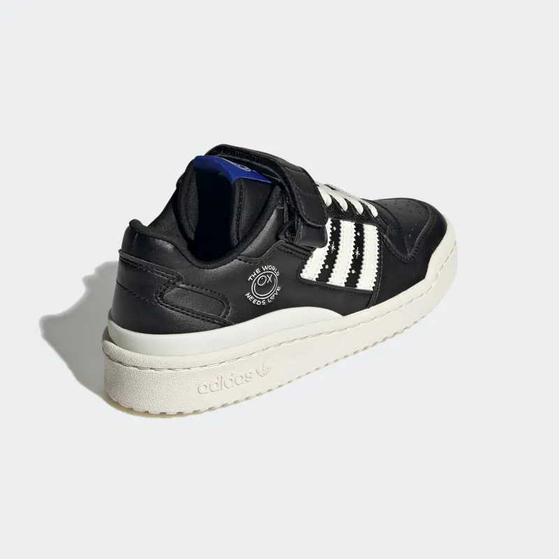 Adidas Forum Low Core Black / Cream White / Core Black (GZ1761)