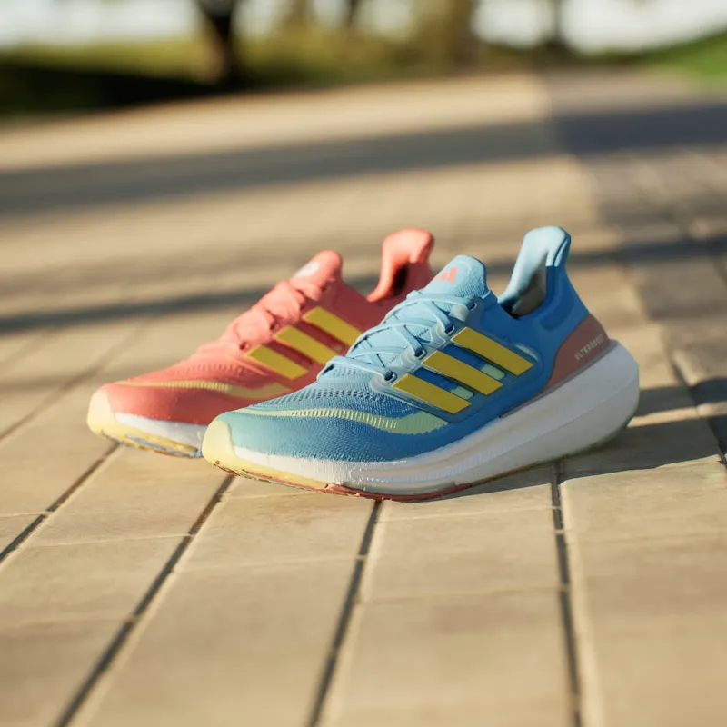 adidas Ultra Boost Light Blue Burst (IE8488)