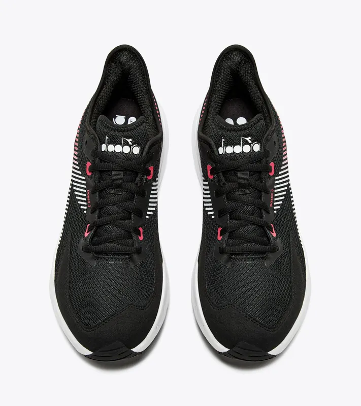 Diadora Passo 3 Black / White (c7406) – “Black” (101.179546_C7406)