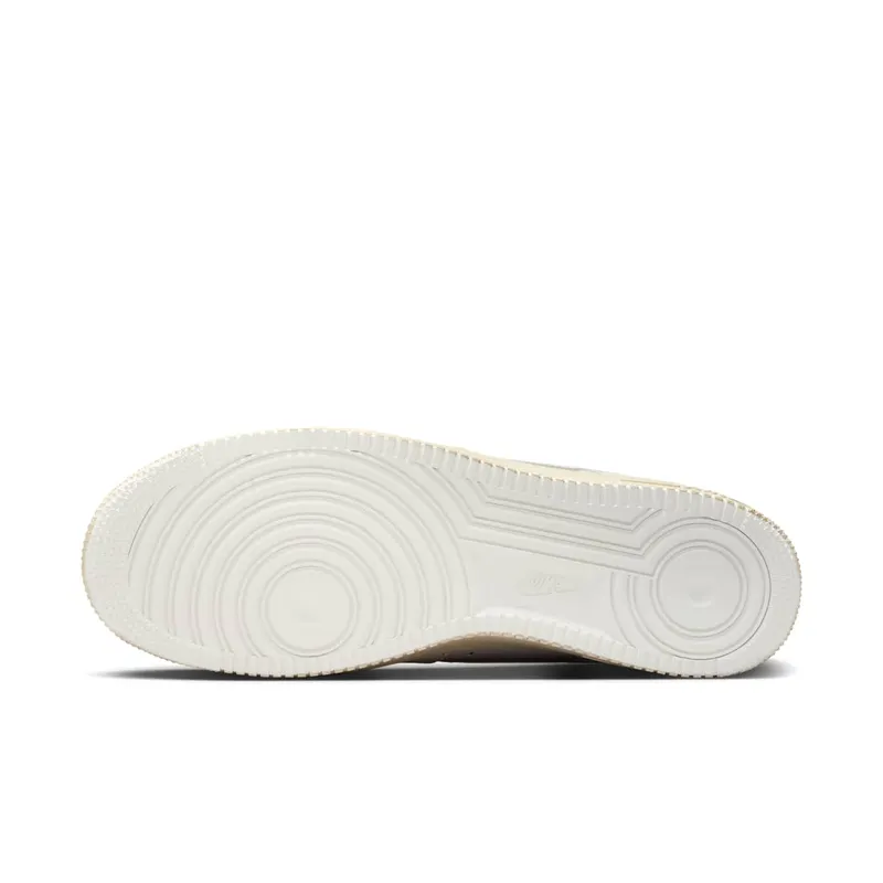 Nike Air Force 1 Low “.SWOOSH – Dirty Triple White” (HJ9346-100)