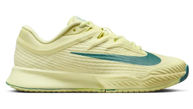 nikecourt HF7835-300