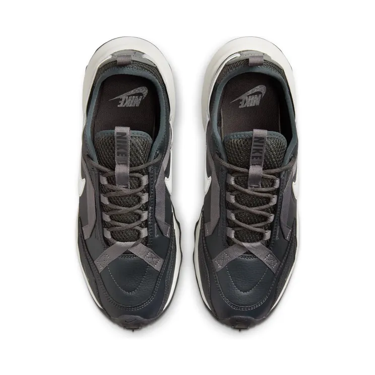 nike-tc-7900 DD9682-001
