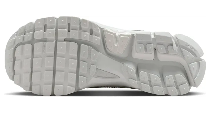 nike-air-zoom IB8929-001