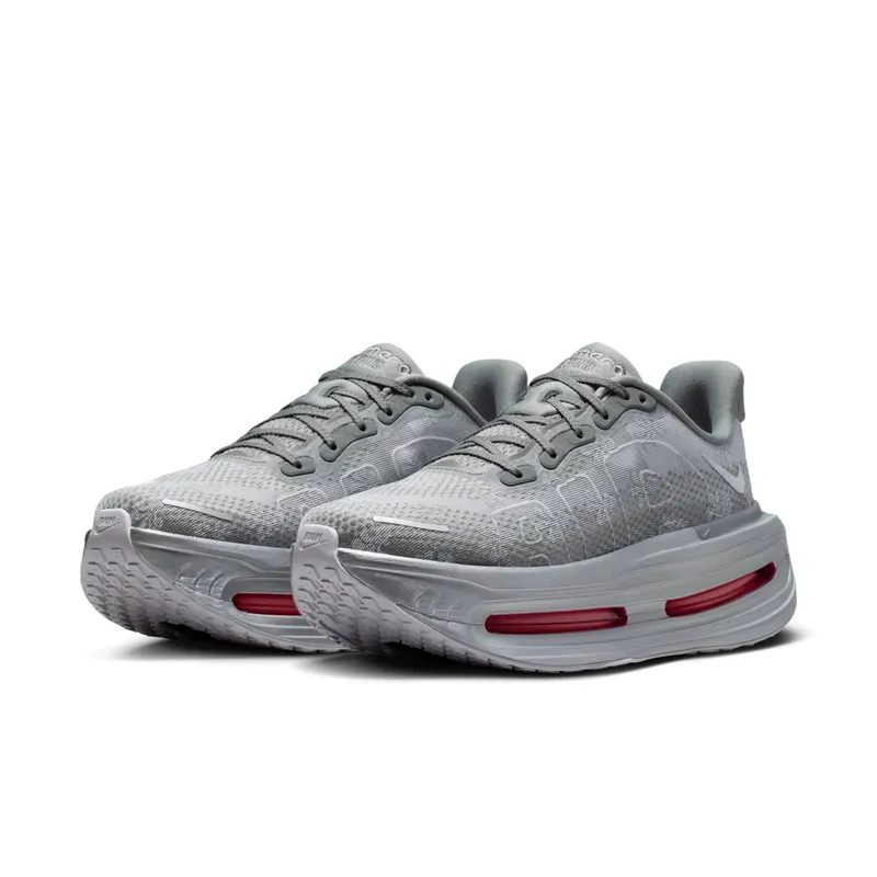 Nike Vomero “Geyser Grey / Metallic Silver” (IQ0028-001)