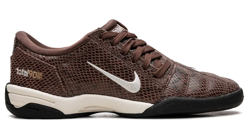 nike-total-90 IB4204-201