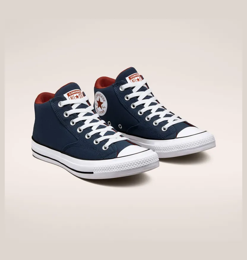 converse-chuck-taylor-all-star A00813C