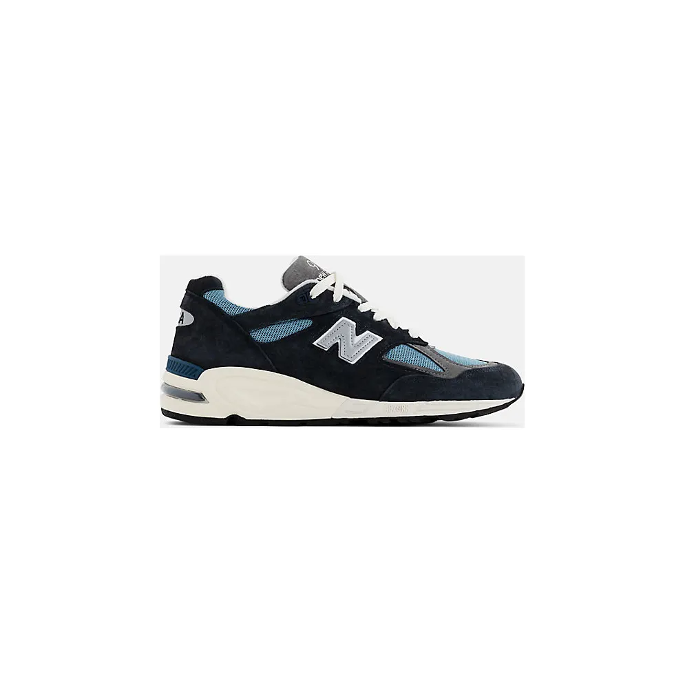 New Balance Navy 990V2 – “Navy / Castlerock” (M990TB2)