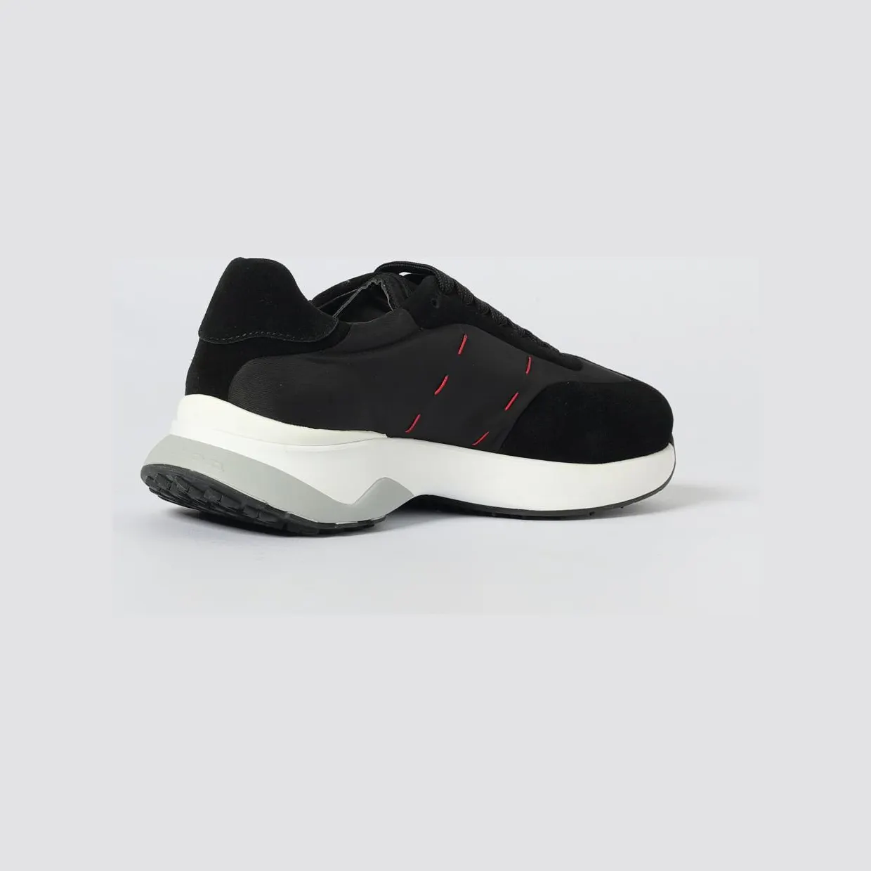 Kiton Sneakers Black (USSA374N013330100F) (2)
