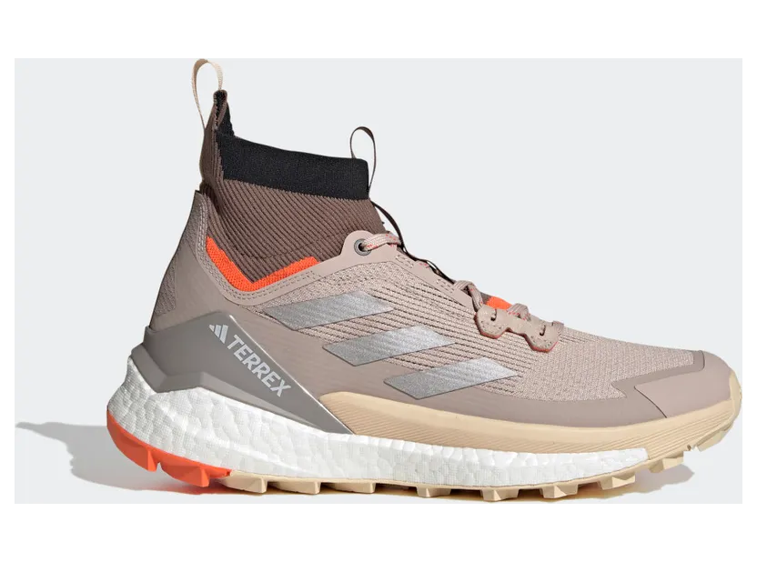 adidas TERREX Free Hiker 2.0 Wanderschuh Wonder Taupe / Earth Strata / Core Black (HQ8397)