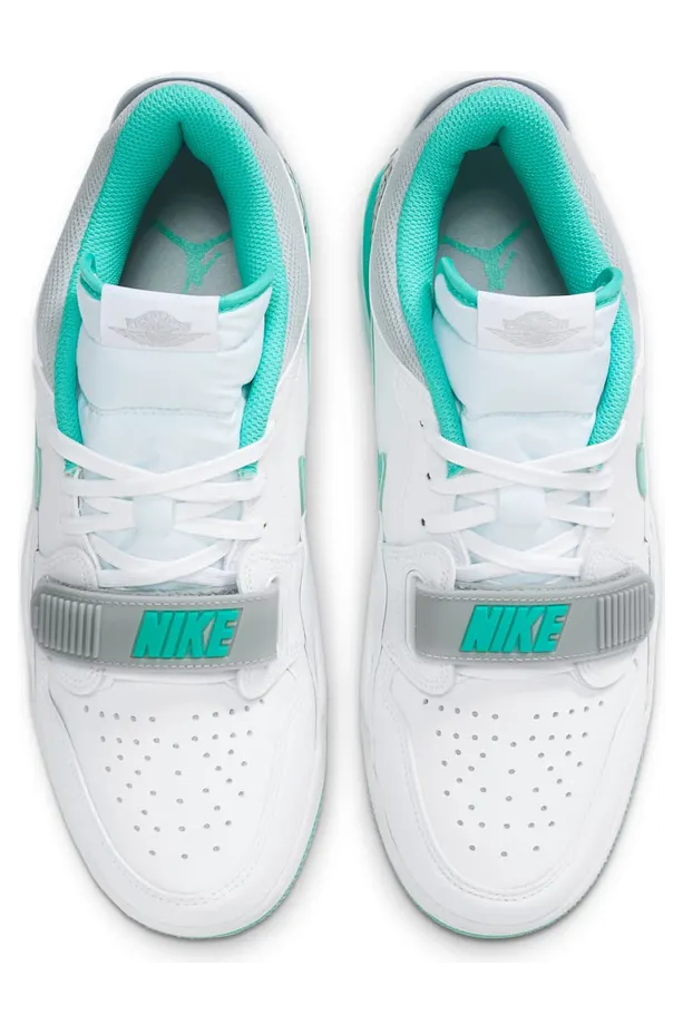 air-jordan-2-low CD7069-130