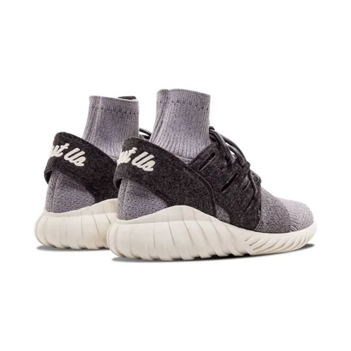 adidas-tubular AQ3913