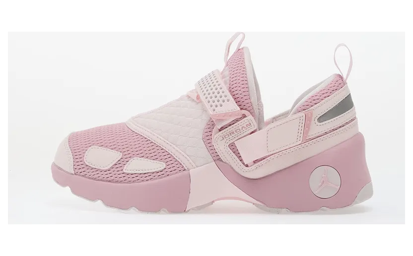 Jordan Trunner LX Iced Carmine Pearl Pink