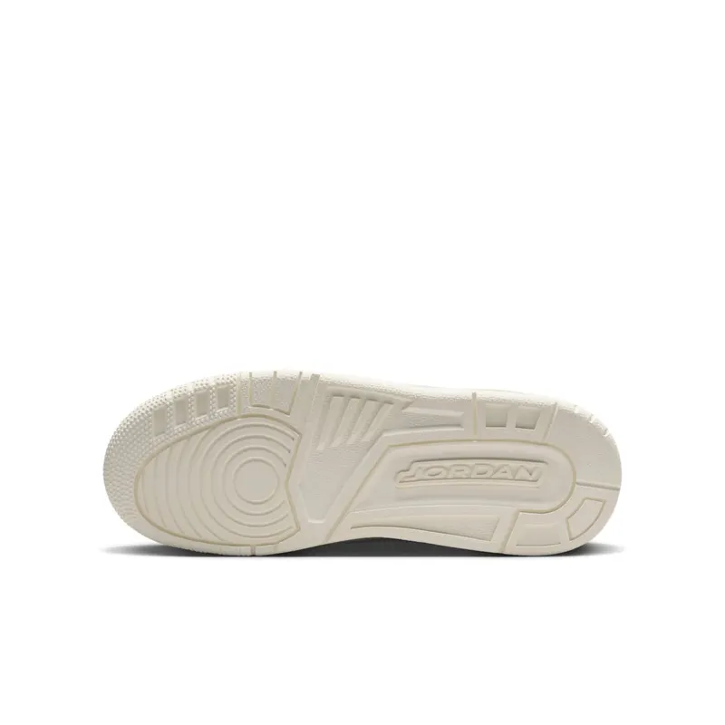 Jordan Spizike Low Photon Dust Volt (IB4465-025)