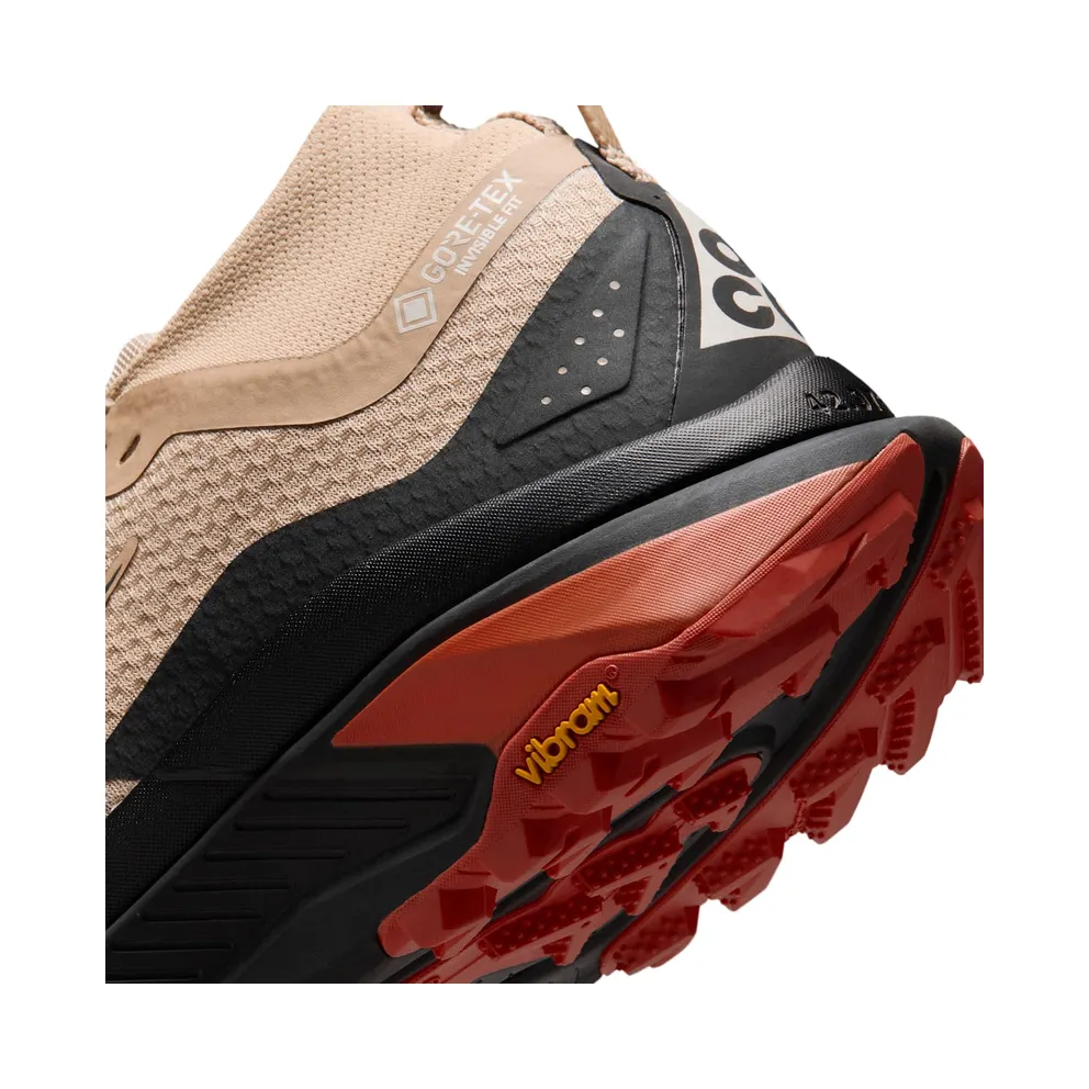 Nike ACG Zegama Trail GORE-TEX Waterproof Trail “Linen / Light Crimson / Light Orewood Brown / Black” (IO7932-200)