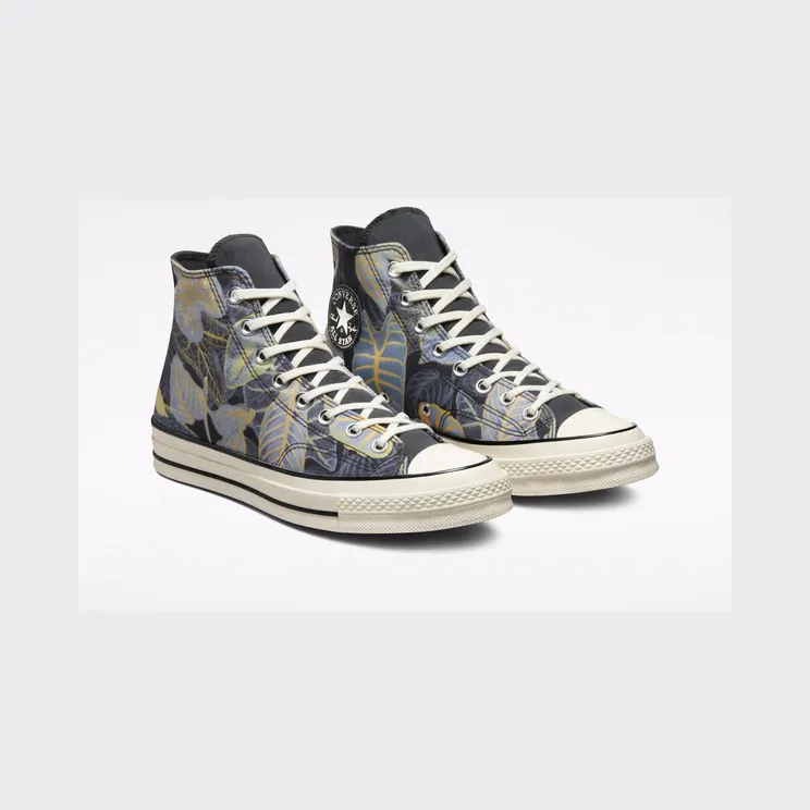 converse-chuck-taylor-all-star A00482C