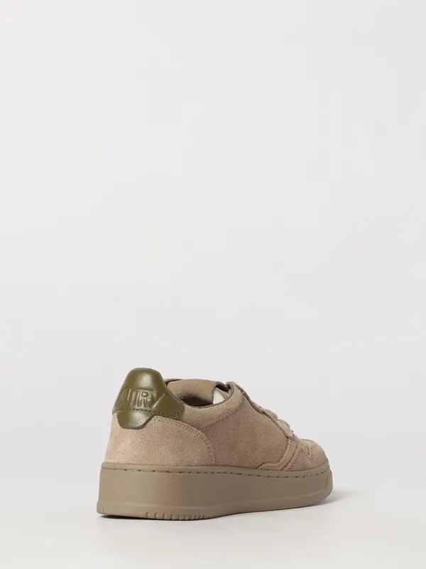 Autry Medalist Low Sneakers for in Leather and Suede with a Bicolor Design Beige (AULWOH03) (2)