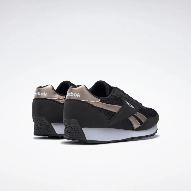 reebok-sneaker FY9724