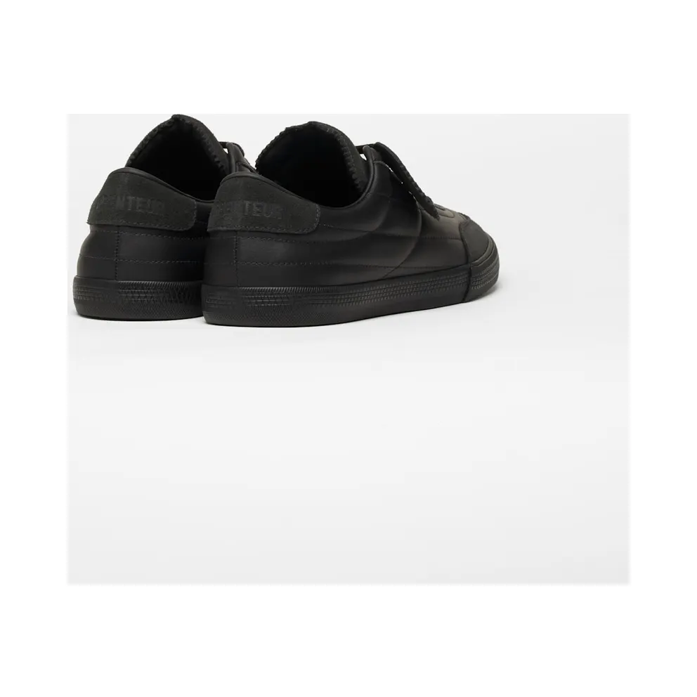 Veja X Arpenteur Panenka “Black” (UR0222345)