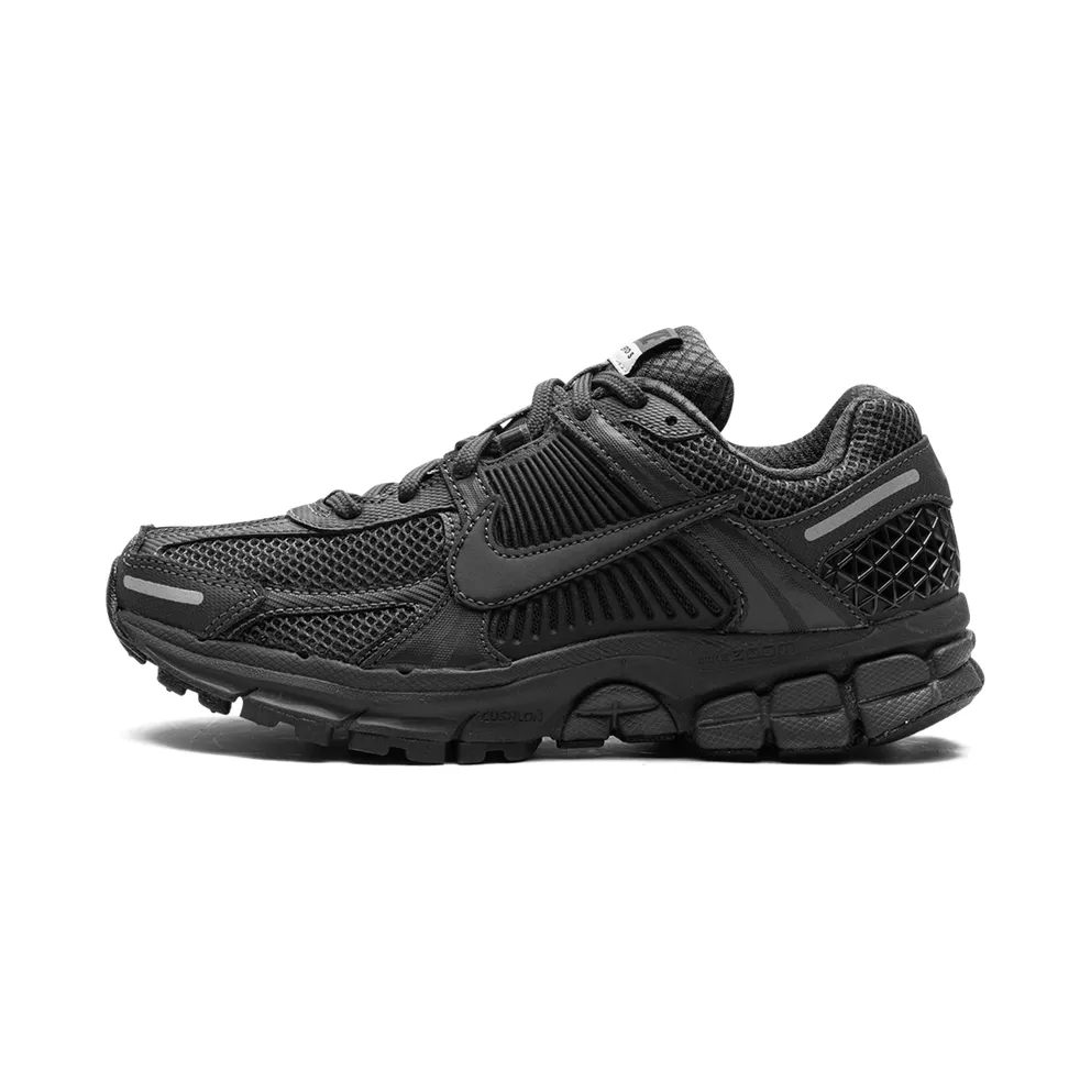 Nike Zoom Vomero 5 “Triple Black” (FQ7079-002)