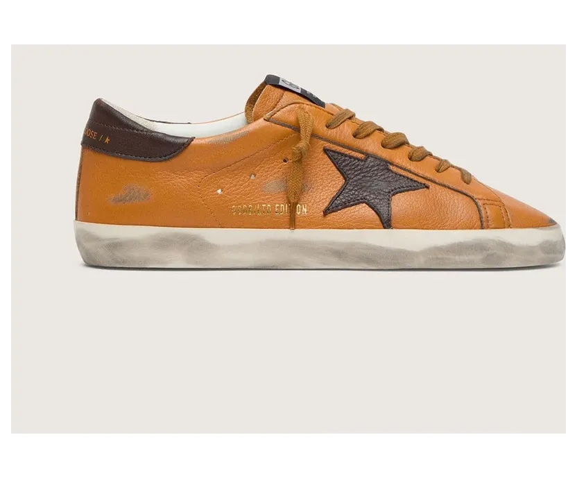 Golden Goose Super-Star Ltd In Orange Leather With Brown Star (GMF00101.F008574.30250)