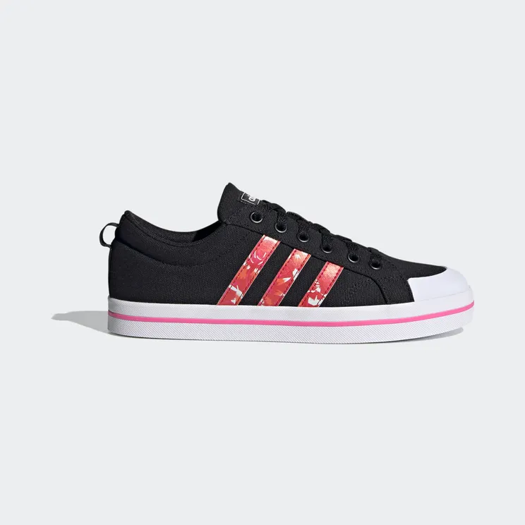 adidas Bravada Core Black / Core Black / Screaming Pink (FZ3248)