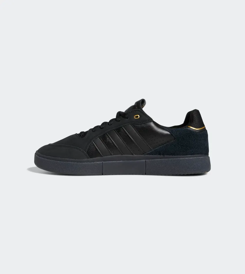 adidas-tyshawn GY6957