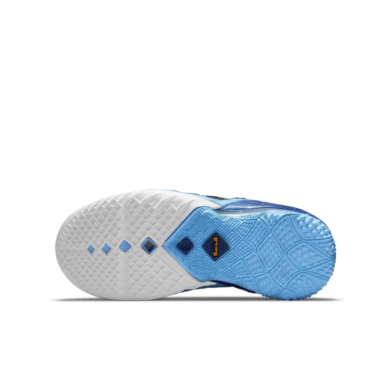 Nike LeBron 18 GS “Minneapolis Lakers” (CW2760-006)