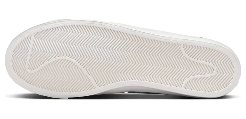 nike-zoom FJ1679-400