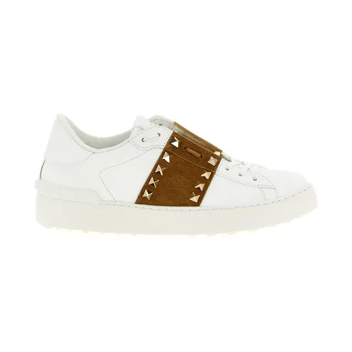 Valentino Garavani Rockstud Untitled Valentino Garavani “Brown” (W2S0A01ZBV3DZ)