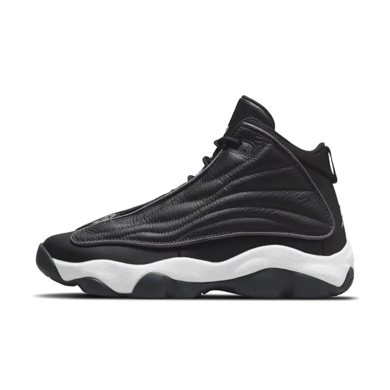 Jordan Pro Strong Black White (DC8418-002)