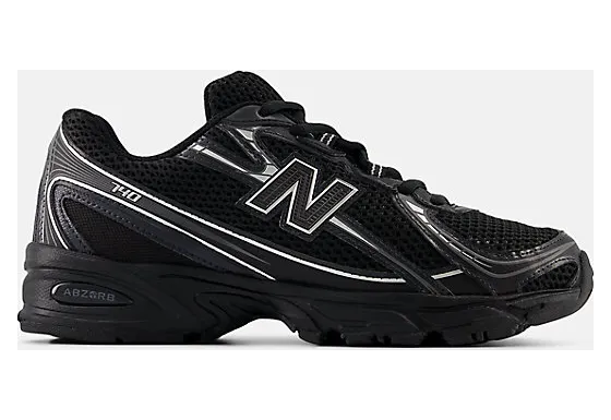 New Balance 740 “Black”: de stille winst buiten de hype