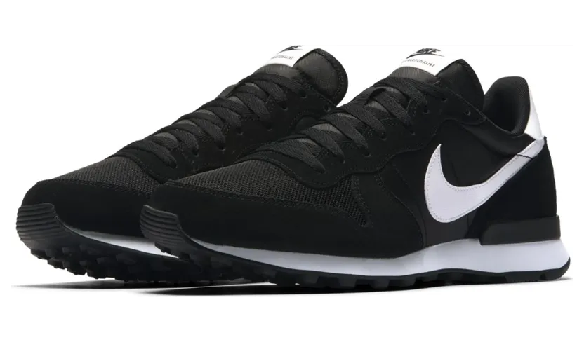 Nike Internationalist Black Smmt White-Ntrl Grey-White